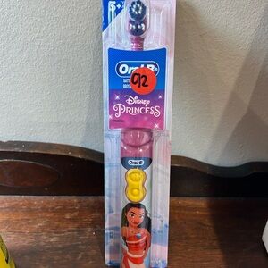 Disney Princess Oral B Battery Powered Toothbrush New